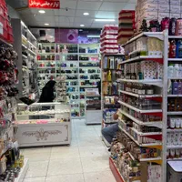 به چند صندوقدار و فروشنده خانم یا آقا نیازمندیم .|استخدام بازاریابی و فروش|مشهد, رضاشهر|دیوار