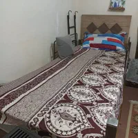 تخت تک نفره