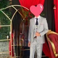 کت و شلوار و جلیقه و پیراهن