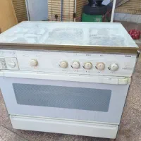 اجاق گاز فر دار