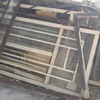 ۲ درب و ۲ پنجره