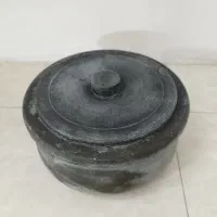 قابلمه سنگی قدیمی 4 نفره