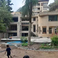 ۸۶۰ متر ۲ نبش ویلایی قابل سکونت               دروس