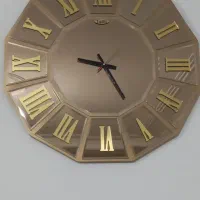 ساعت دیواری