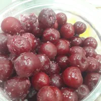 آلبالو درجه یک و خوشمزه