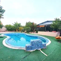 ویلا-باغ-دو-استخره-سالنی-و-روباز-آبگرم