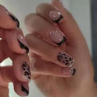 کاشت ناخن با بهترین متریال،کاشت مژه هیدن|خدمات آرایشگری و زیبایی|مشهد, طبرسی شمالی|دیوار