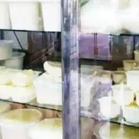 کارگر لبنیاتی