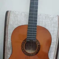 گیتار والنسیا