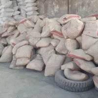 به یک کارگر نیازمندم