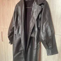 تعدادی لباس نوی زنانه|لباس|رشت, نیروی دریایی|دیوار