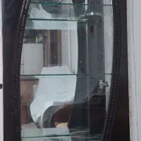 بوفه قهوه ای