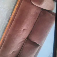 کاناپه راحتی سالم و تمیز