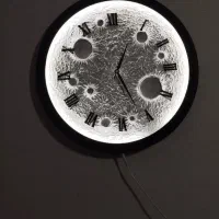 ساعت مدرن طرح ماه