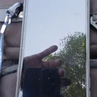 فروش یه گوشی J۸