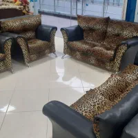 مبل کارکرده هفت نفره پلنگی با رویه چرمی|مبلمان خانگی و میز عسلی|نوشهر, |دیوار