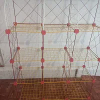 قفسه ی فلزی