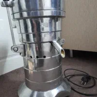 آبمیوه گیری صنعتی.آب هویج گیرقدرتمند|آبمیوه‌گیر و آب‌مرکبات‌گیر|قم, هفت تیر|دیوار