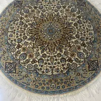 فرش یک‌ و نیم متری