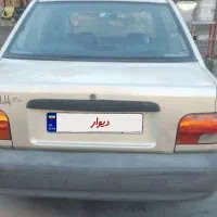 یک دستگاه خودرو سواری پراید