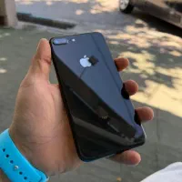 آیفون 8 پلاس