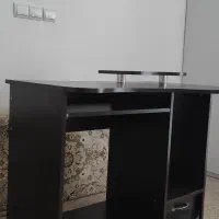 میز کامپیوتر