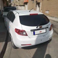 جیلی امگرندهاچ بک