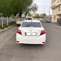 یاریس ۲۰۱۴ بدون رنگ