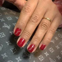 مدل ناخن فقط با هزینه مواد اونم فقط با ۲۵۰