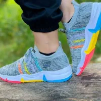 کفش پیاده روی