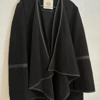 تعدادی مانتو زنانه تمیز و سالم