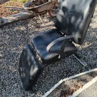 فروش دوتا صندلی و باکس|آرایشگاه و سالنهای زیبایی|قائمشهر, |دیوار