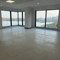 98-متر-فلت-اداری-دید-کامل-دریاچه-تراسدار