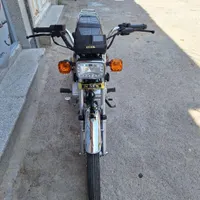 موتور هندا ۲۰۰|موتورسیکلت|قم, باسکول|دیوار