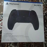 2عدد دسته اورجینال ps5 و پایه ps5