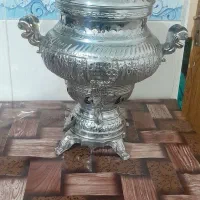 تعدادی ظرف و ظروف آشپزخونه و باربند پراید