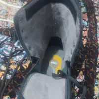 پوتین|کیف، کفش، کمربند|سیلوانه, |دیوار