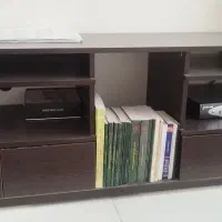 میز تلویزیون و جلو مبلی