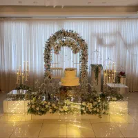 سالن عقد و بله برون