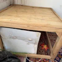 کرسی چوبی