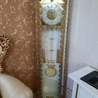 ساعت برنجی ایستاده