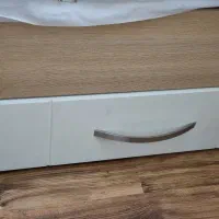 تخت خواب نوجوان