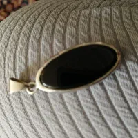 نقره آویز با سنگ اصل شوه