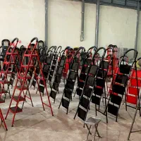 تولیدی نردبان تاشو فلزی خانگی