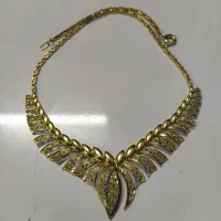 طلای درحد نو|جواهرات|نیشابور, میدان حافظ|دیوار