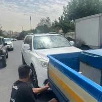راننده و نیسان یدکش