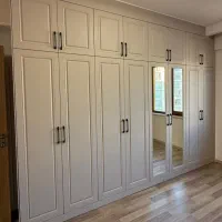 تولیدکننده انواع کمد دیواری وسرویس خواب