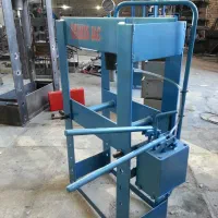 تولید انواع پرس هیدرولیک|ابزارآلات|سبزوار, شهرک صنعتی فرودگاه|دیوار