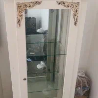 ویترین تمیز در حد نو بدون زدگی