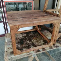 کرسی با چوب نراد